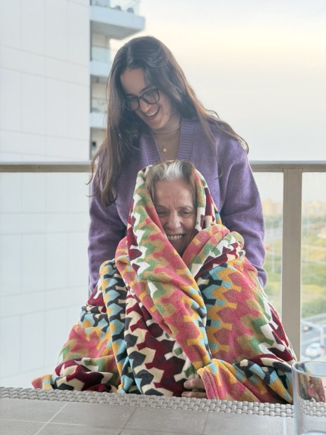 Balcony, blanket, take two